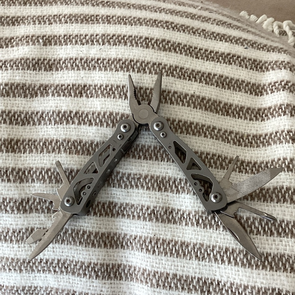 Multifunctional Gray Tool